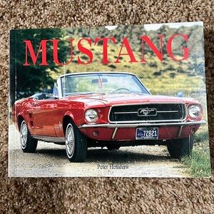 Mustang. Book with pictures